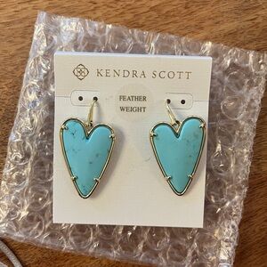 Kendra Scott Ansley Drop Earring in Light Blue